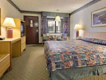 Travelodge By Wyndham Commerce Los Angeles Area Eksteriør bilde